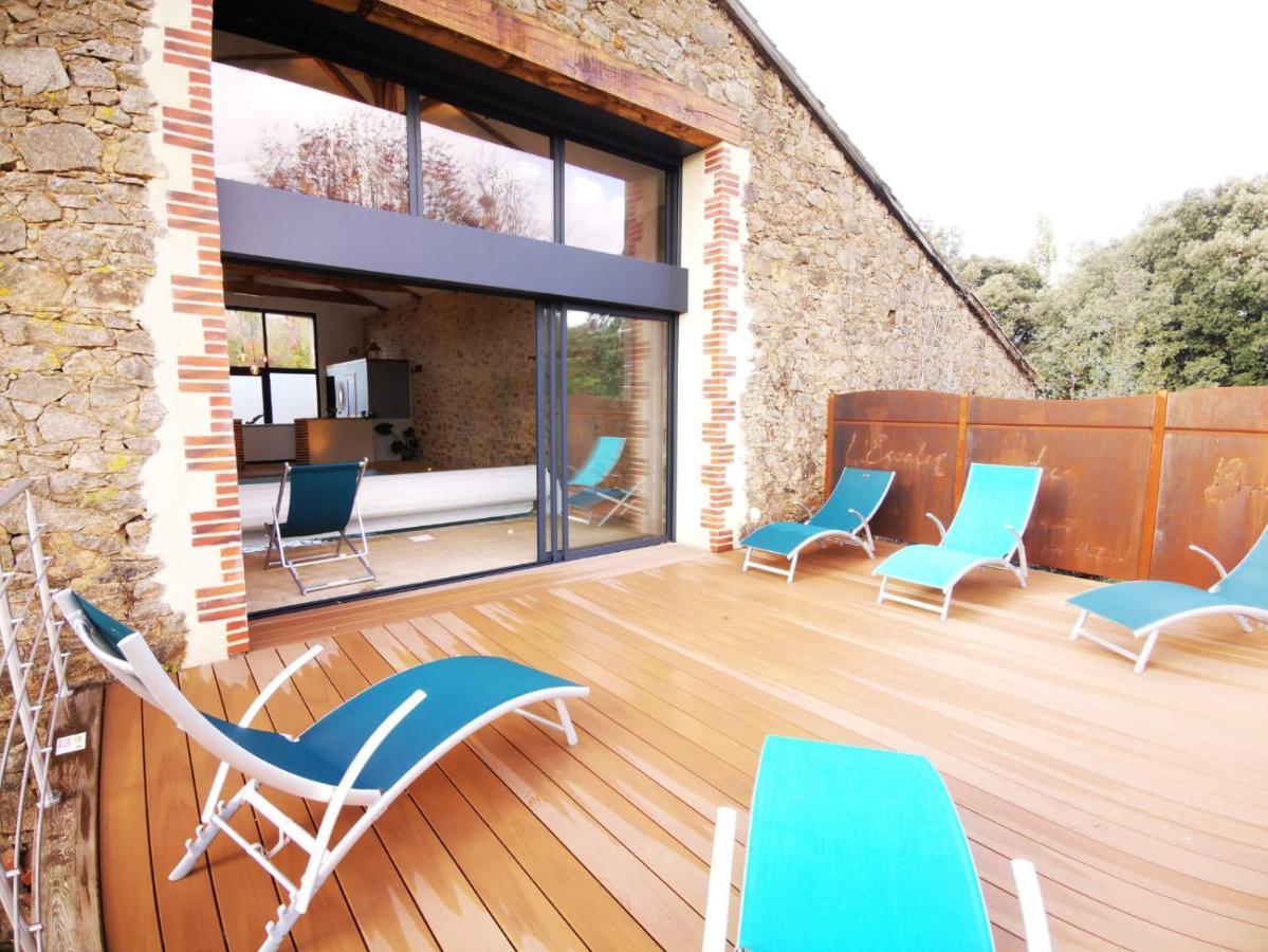 L'Escale Du Bocage Piscine Couverte Chauffee La Flocellière Exterior foto
